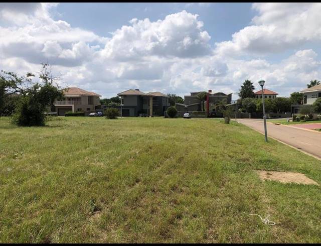 LAND FOR SALE IN SILVERWOODS COUNTRY ESTATE